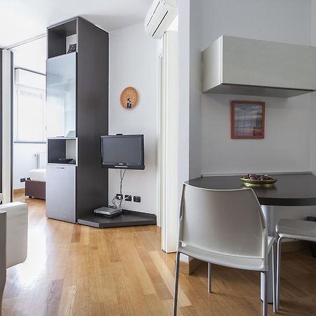 Italianway-Colletta Appartement Milaan Buitenkant foto