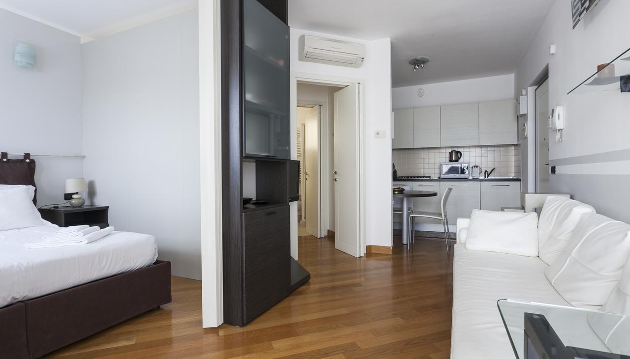 Italianway-Colletta Appartement Milaan Buitenkant foto