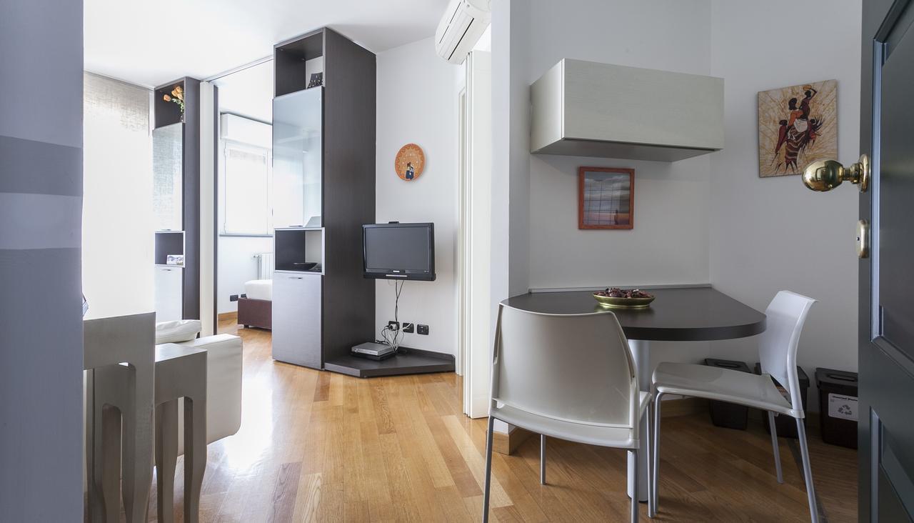Italianway-Colletta Appartement Milaan Buitenkant foto